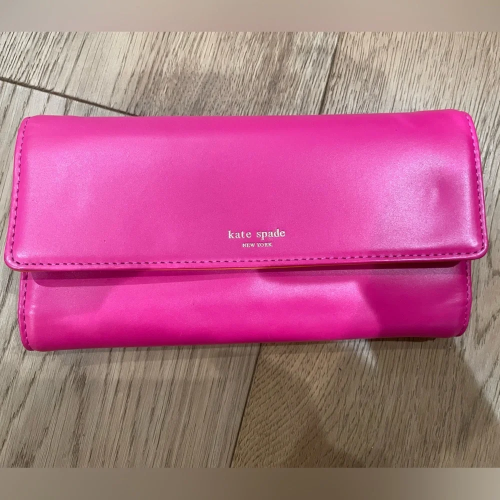 Kate Spade Wallet Bag - Picture 3 of 9